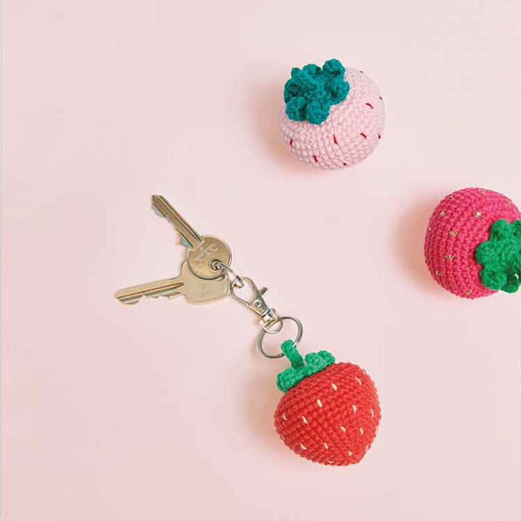 fraise porte clef